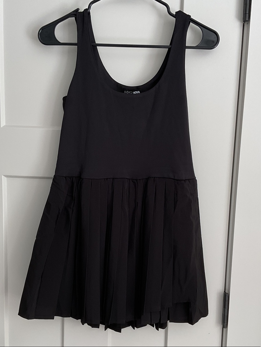 NWT Fashion Nova Black Pleated Athletic Tennis Skort with Pockets